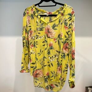 Loft yellow floral top with 3/4 length sleeves. Size med